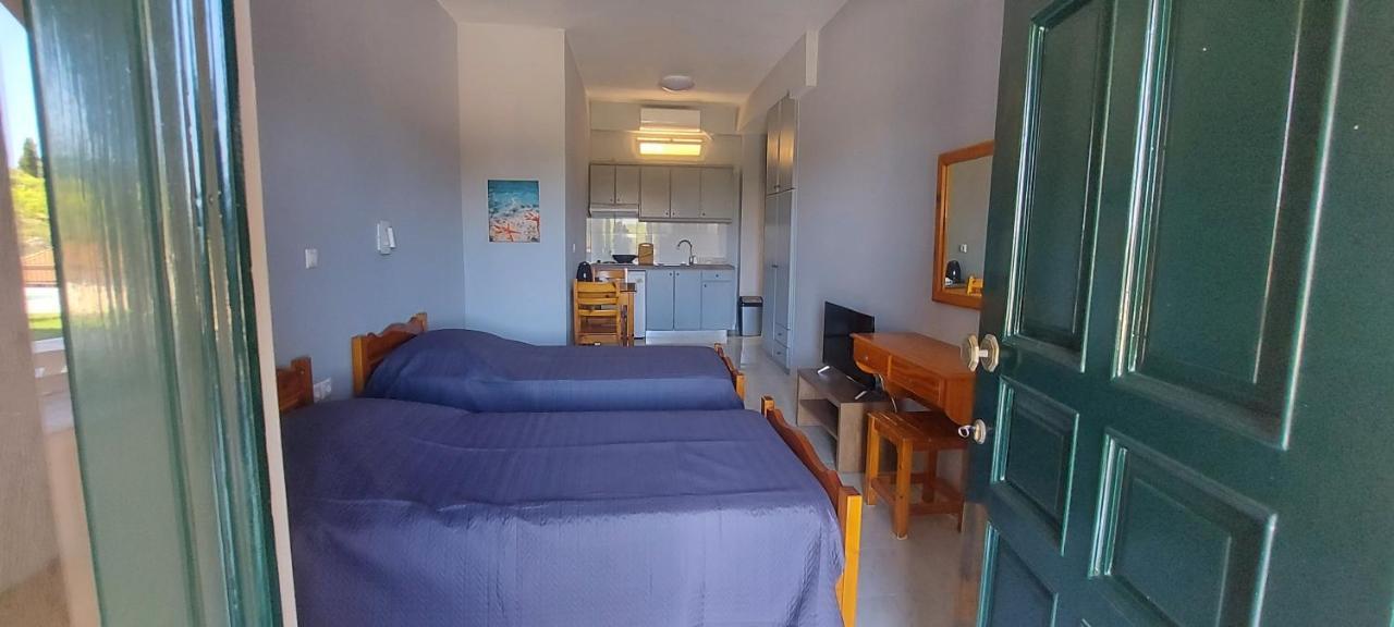 Bosco Verde Corfu Apartments 古维亚 外观 照片